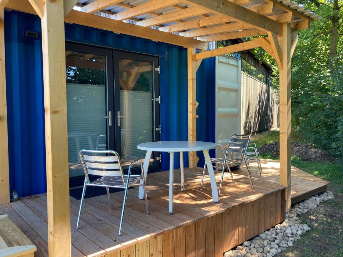 Tiny House Im Seecontainer Mit Parkplatz, Glasfaser, Netflix, Veranda Und Gehobener Ausstattung Coburg Exterior foto