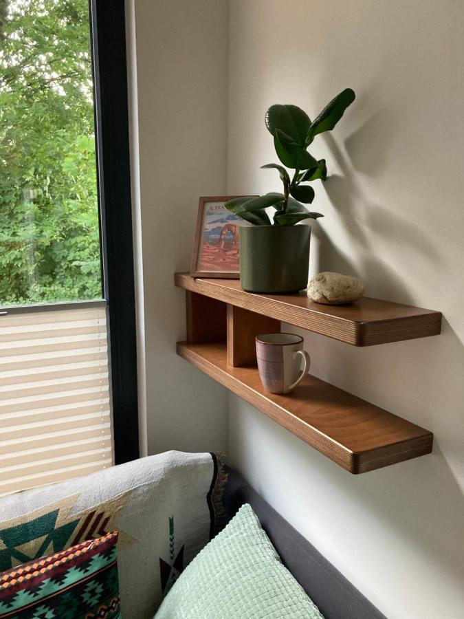 Tiny House Im Seecontainer Mit Parkplatz, Glasfaser, Netflix, Veranda Und Gehobener Ausstattung Coburg Exterior foto